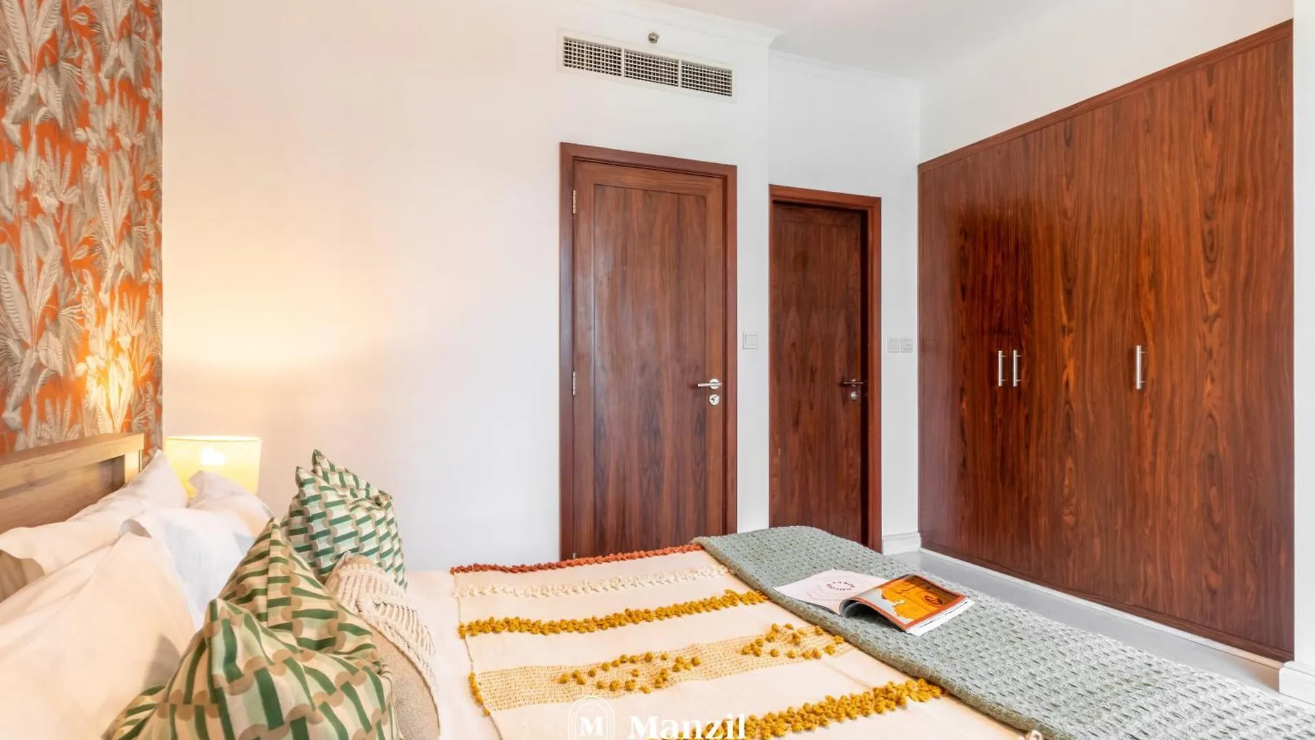 Manzil - Luxury 3Br Villa W/ Maid Room, Full Burj & Fountain View Dubai 0*,