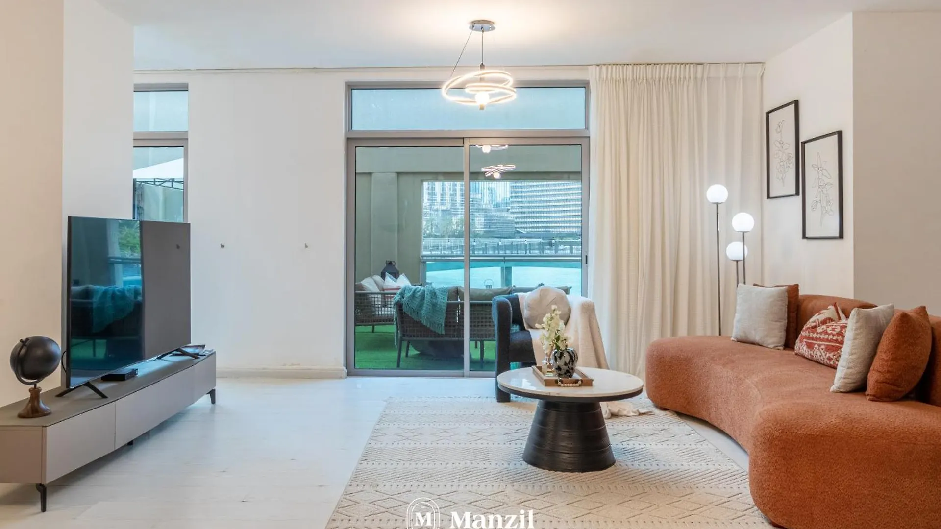 Manzil - Luxury 3Br Villa W/ Maid Room, Full Burj & Fountain View Dubai